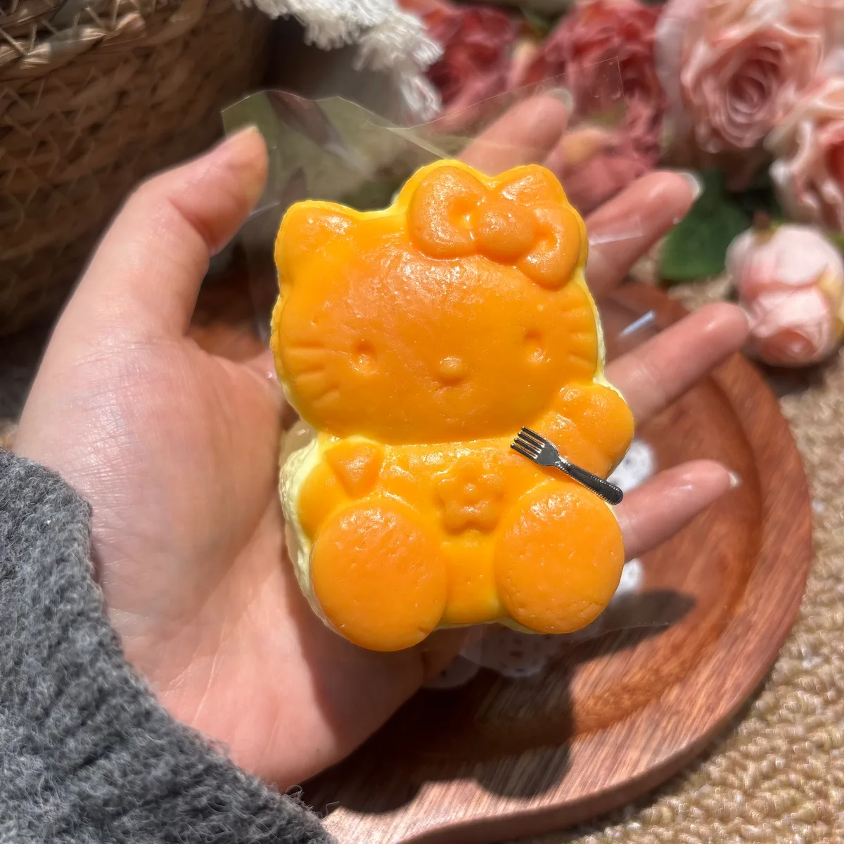 Kitty Bread Squishy Toy - image 1