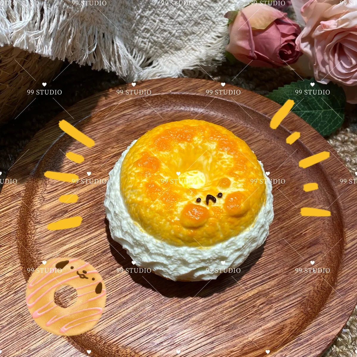 Mouse Cream Bagel Squishy Toy - image 1