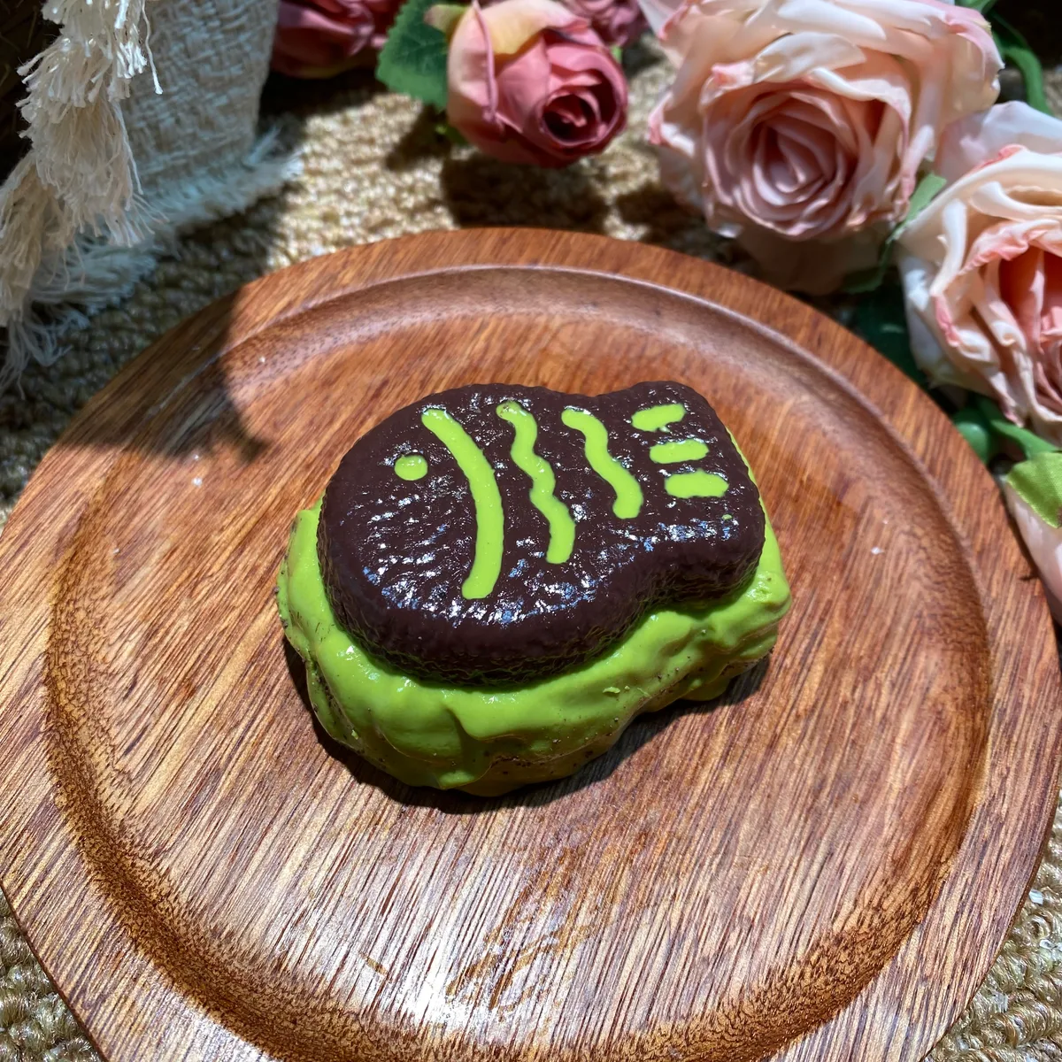 Chocolate Matcha Filled Taiyaki Squishy Toy - image 1