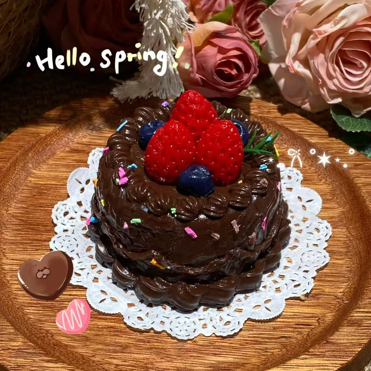 Berry Chocolate Round Cake Squishy Toy - image 1