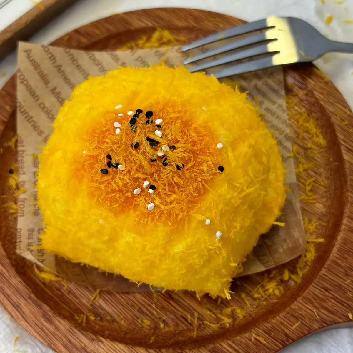 Fried Round Pineapple Bun Squishy Toy - image 1