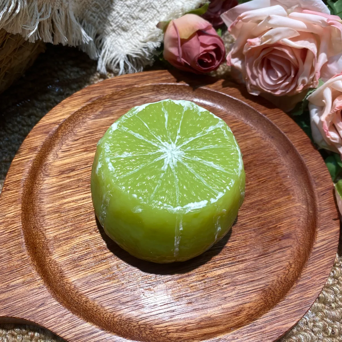 Lime Pulp Squishy Toy - image 1